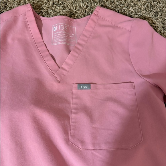 Figs XS Scrub Set - Soft Pink - Picture 2 of 4